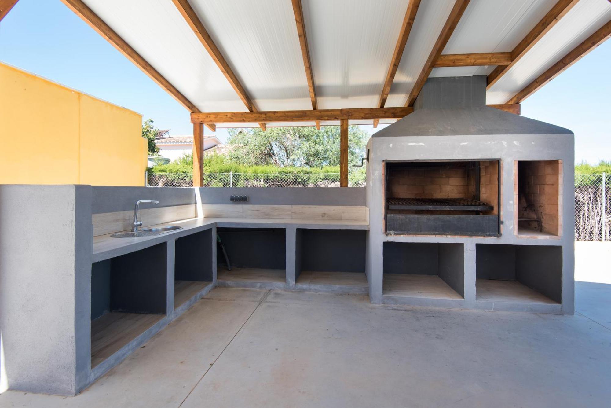 Rio Salado Villa *